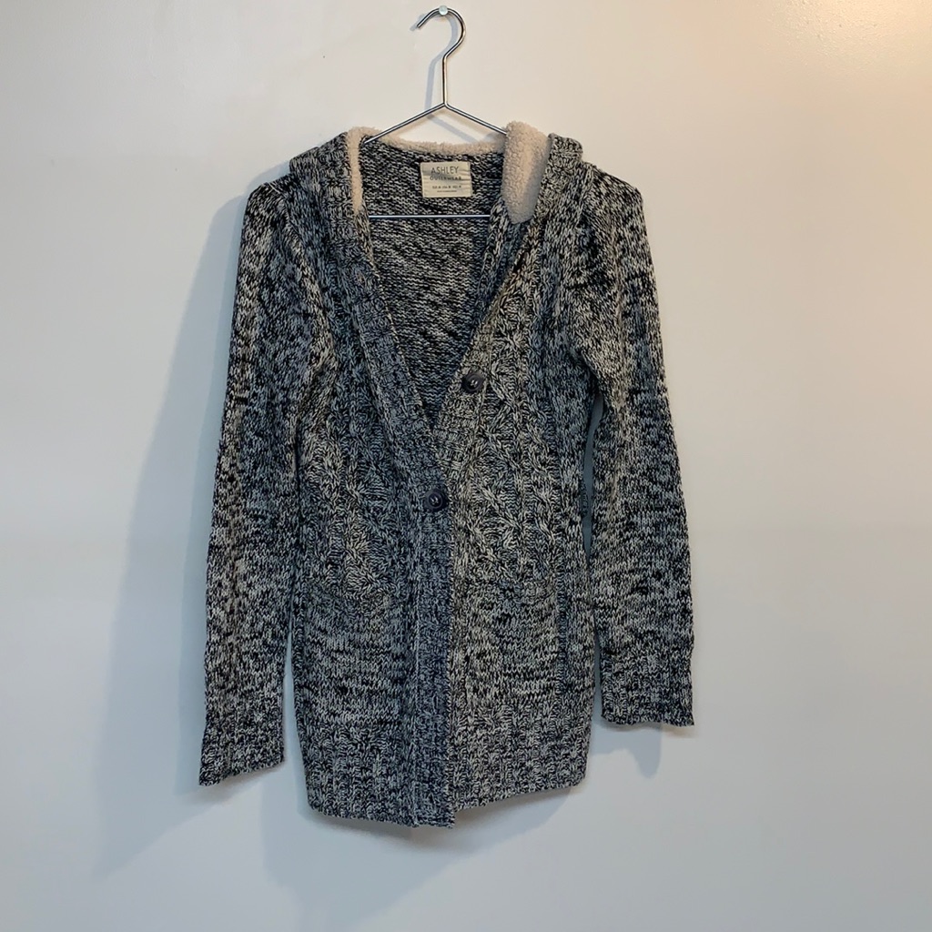 Ashley Outerwear Brand Size M BlackWhite Fuzzy Hood